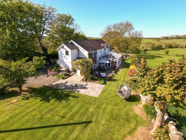 House for sale in Llanfechell, Wales