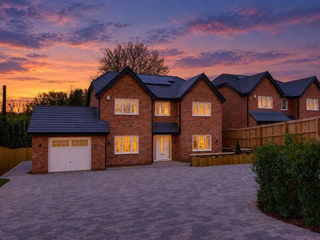 House for sale in Tutnall, Bromsgrove