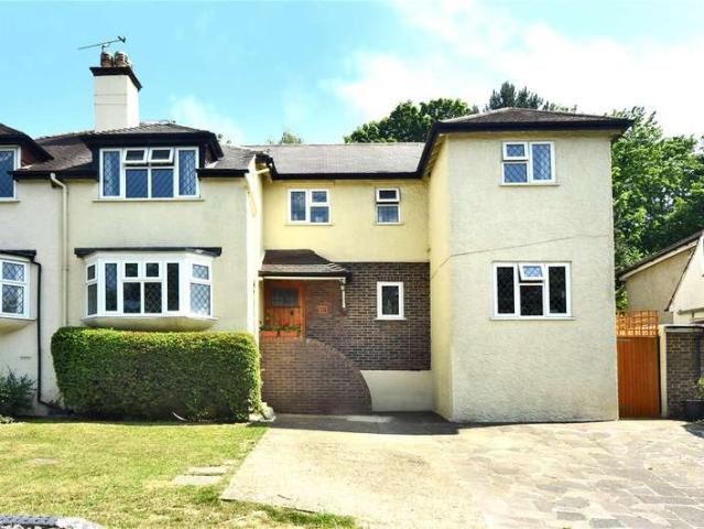 House for sale in Red Hill, Surrey