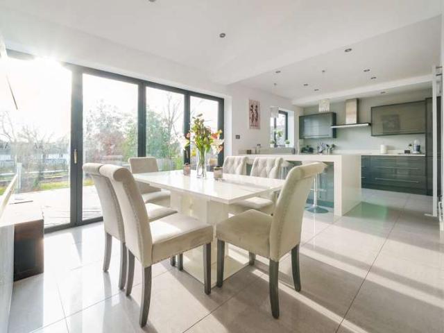 House for sale in St Albans, Five Acres