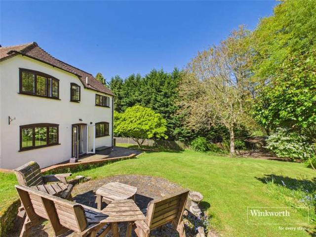 House for sale in Thatcham, West Berkshire