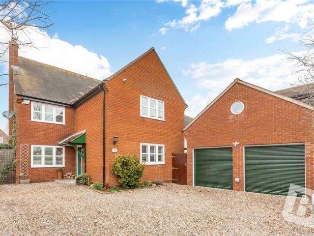 House for sale in Chelmsford, Essex