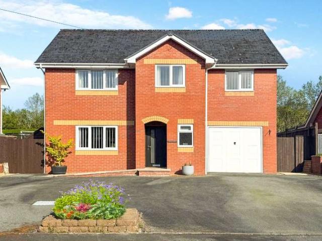 House for sale in Llandrindod Wells
