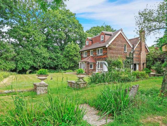 House for sale in Kingsfold, Horsham