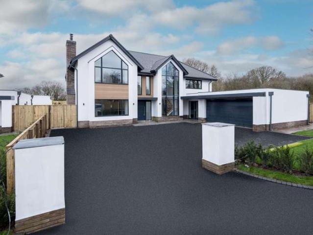 House for sale in Cheshire