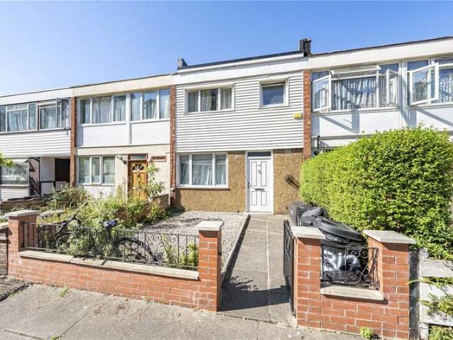 House for sale in Roehampton, Greater London
