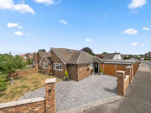 House for sale in Row Town, Surrey