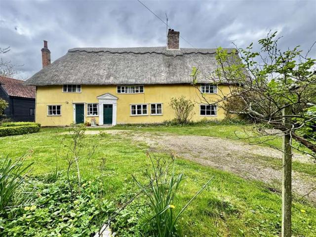 House for sale in Bedingfield, Suffolk