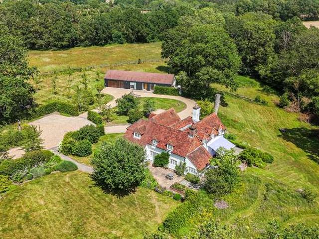 House for sale in Fole, Surrey
