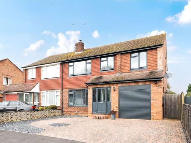 House for sale in Row Town, Surrey