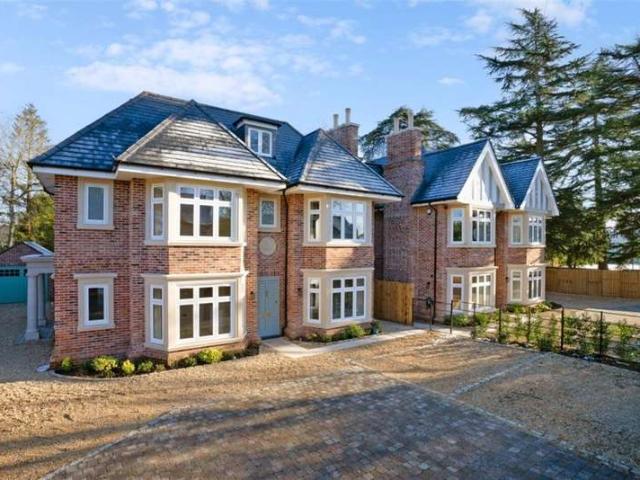House for sale in Gerrards Cross, Denham