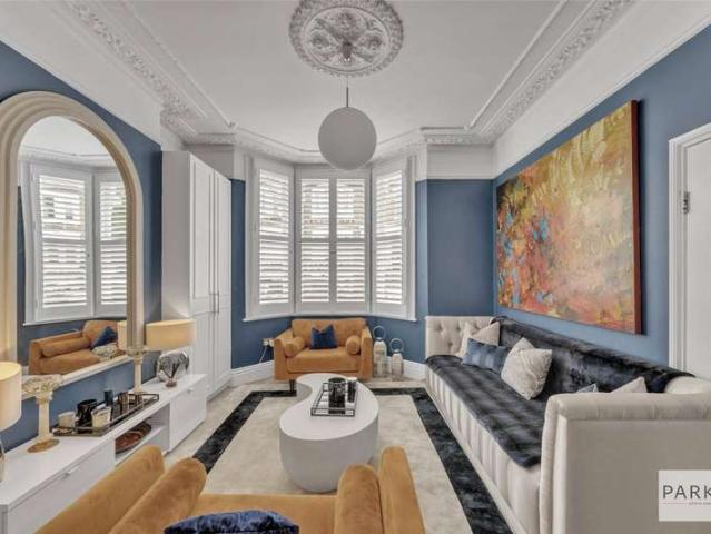 House for sale in Fulham, Greater London