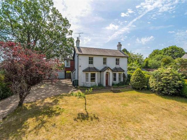 House for sale in Horsell, Woking