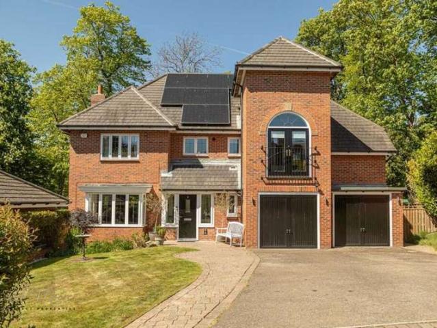 House for sale in Low Fell, Tyne And Wear
