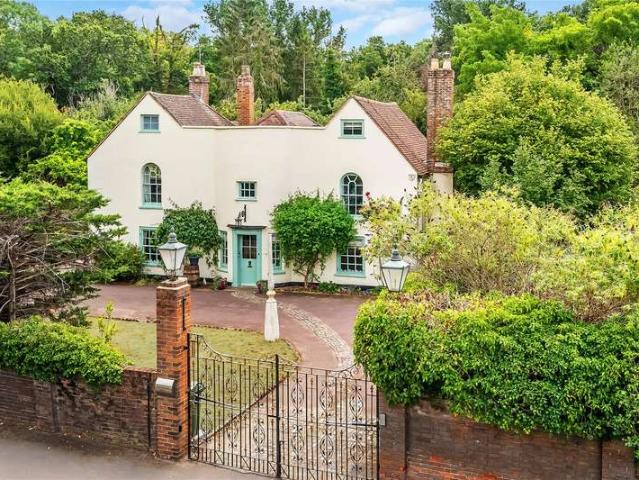 House for sale in Westborough, Surrey