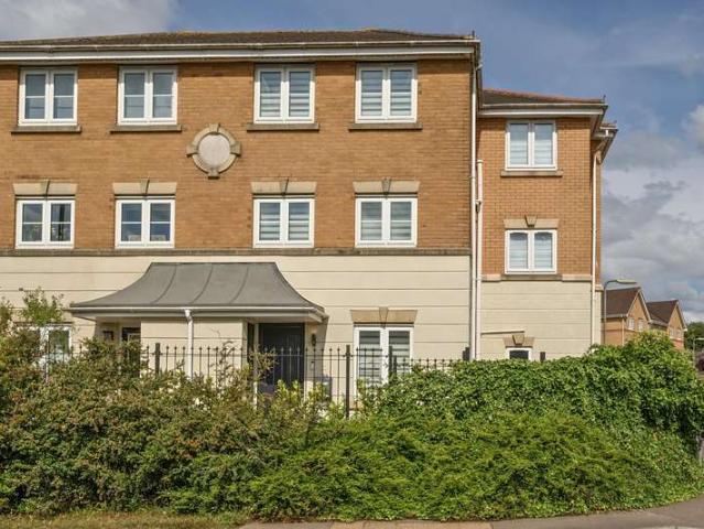 House for sale in Hounsome Fields, Priest Down