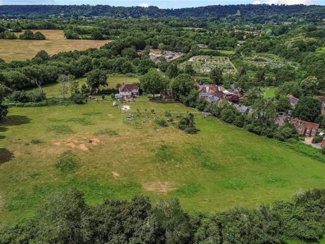 House for sale in Bolton Low Houses, Hampshire