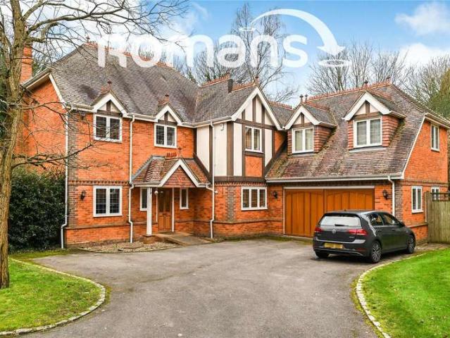 House for sale in Emmbrook, Wokingham