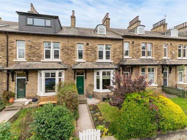 House for sale in Baildon, Bradford