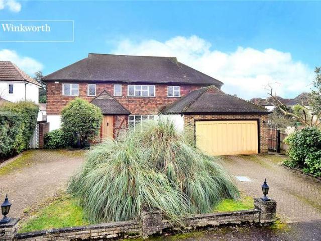 House for sale in Greater London
