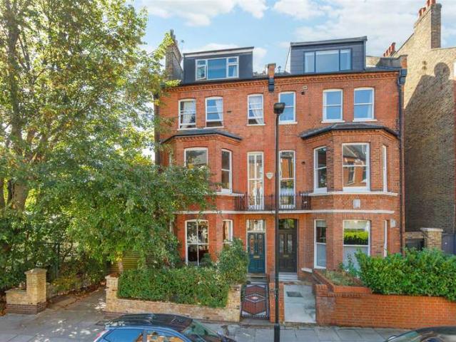 House for sale in Maitland Park, Greater London