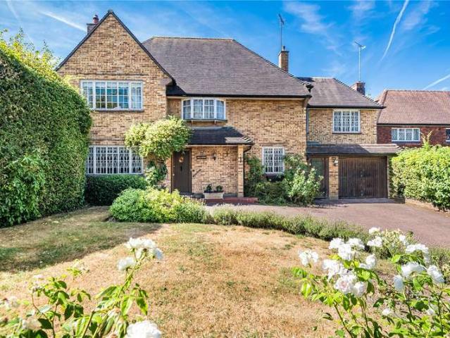 House for sale in London Borough of Barnet, Greater London