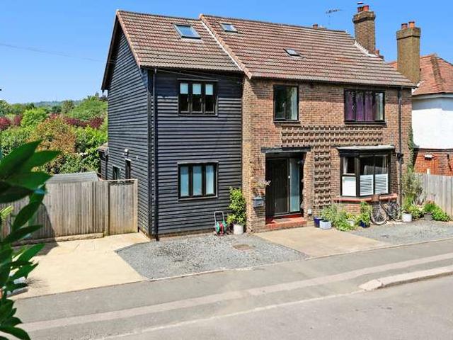 House for sale in Red Hill, Surrey