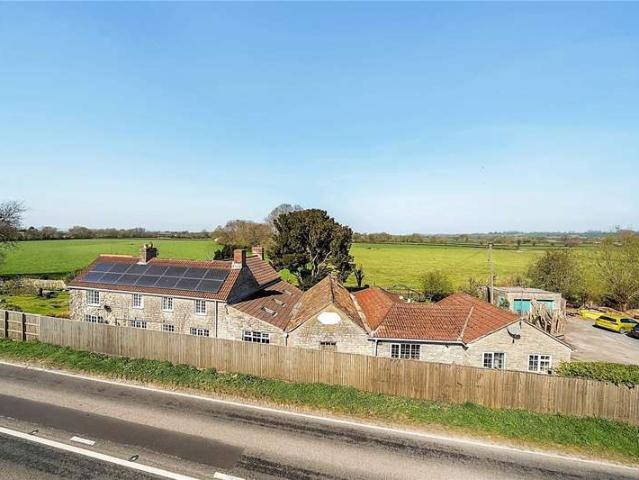 House for sale in Ditcheat, Somerset