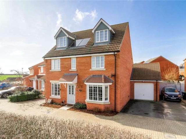 House for sale in Raunds