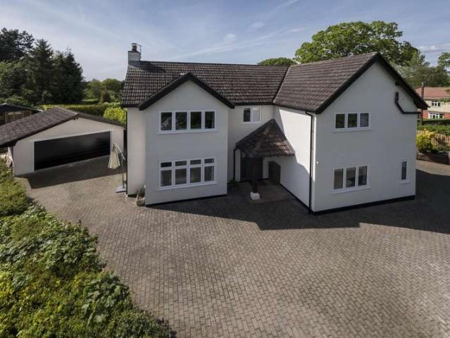 House for sale in Mouldsworth, Cheshire