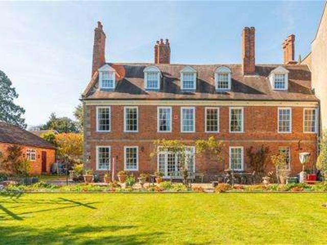 House for sale in Overslade, New Bilton