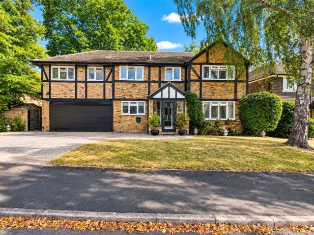 House for sale in Windlesham, Surrey Heath