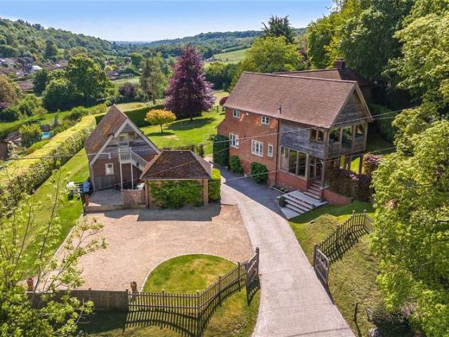 House for sale in Berrick Salome, Oxfordshire