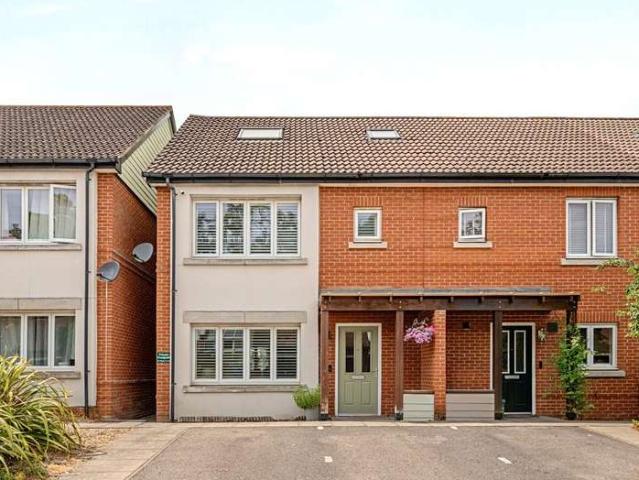 House for sale in Bellfields, Westborough