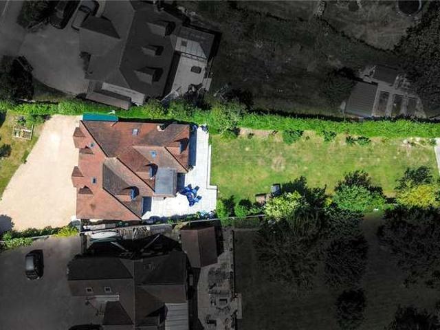 House for sale in St. Nicholas, Hurst