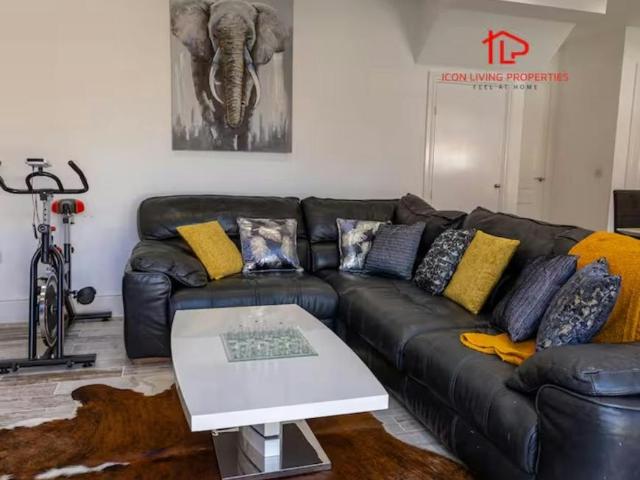 House for rent in Lee Chapel, Essex