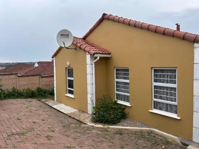 House for sale in Beacon Bay North, East London