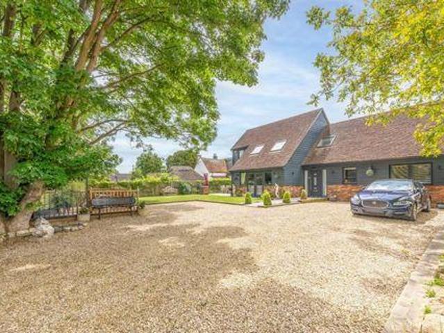 House for sale in Bierton, Buckinghamshire