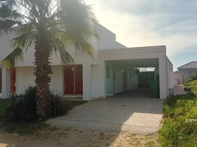 House for sale in Bluewater Bay, Nelson Mandela Bay Metropolitan Municipality