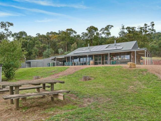House for sale in Boorolite, Shire of Mansfield