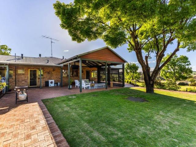 House for sale in Boyup Brook, Shire Of Boyup Brook
