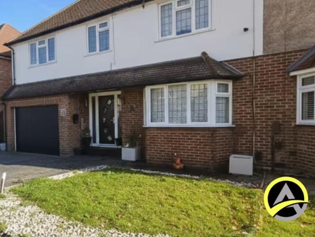 House for rent in Hayes, Greater London