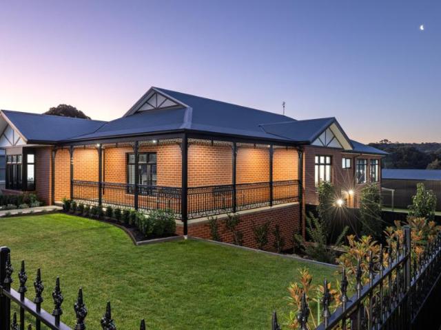 House for sale in Brown Hill, Ballarat