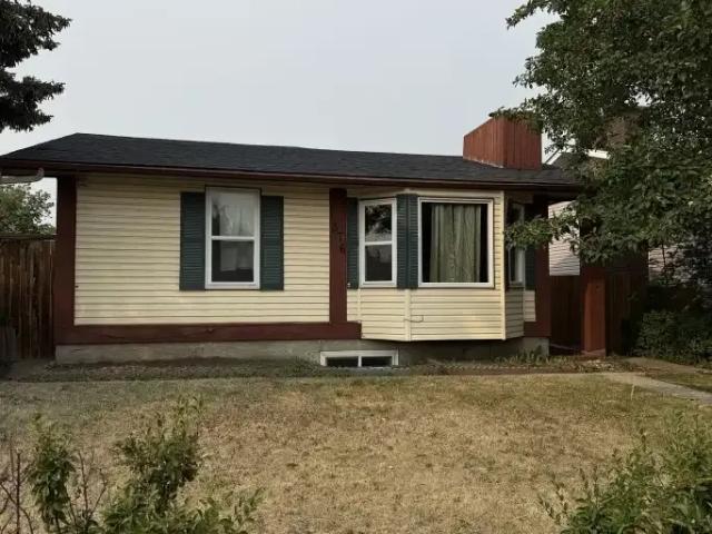 House for rent in Northwest, Alberta