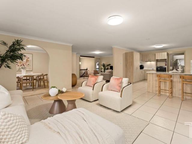 House for sale in Carindale, Greater Brisbane