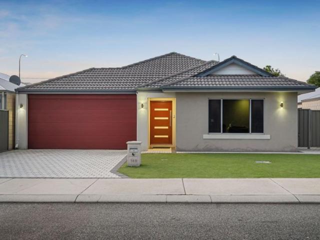 House for sale in Caversham, City of Swan