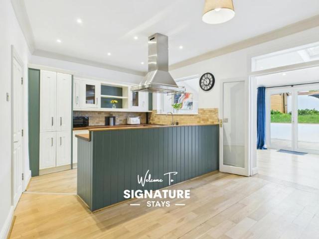 House for rent in Golden Valley, Gloucestershire
