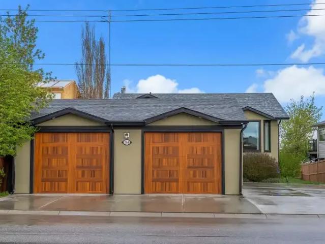 House for rent in Chestermere, Alberta