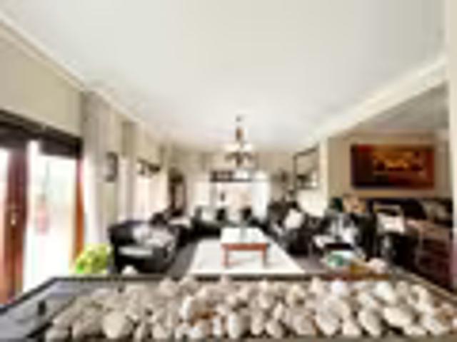House for sale in Onverwacht, Western Cape
