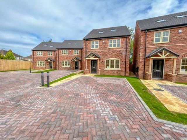 House for sale in Mount Nod, West Midlands